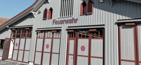 werbetechnik aus winterthur/gebäudebeschriftung/signaletik. naef macht sichtbar.
