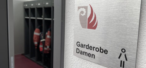 werbetechnik aus winterthur/gebäudebeschriftung/signaletik. naef macht sichtbar.