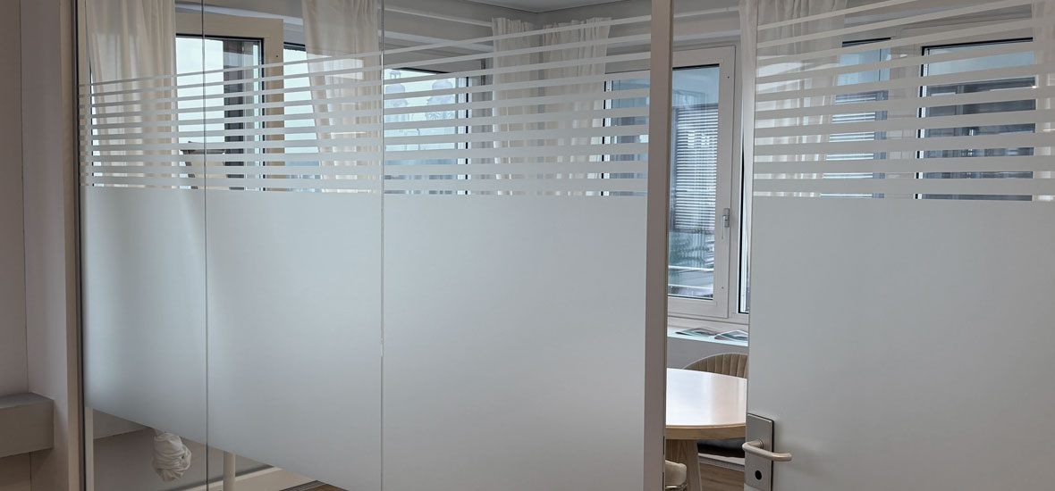 werbetechnik aus winterthur/sichtschutzfolien. naef macht sichtbar.